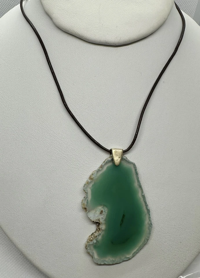 Kenneth Cole зеленый агат кожаный шнур латуни тон ожерелье - богемное модный! - Изображение 1 из 4