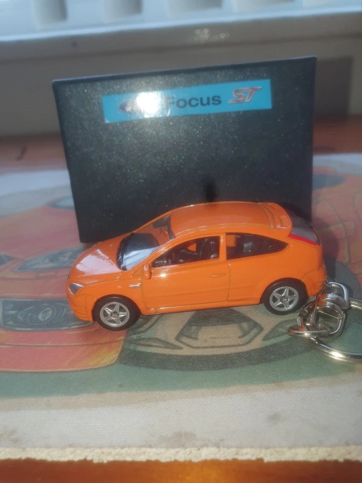 Llavero Ford Focus St Modelo 1/43 Foto 1 de 4