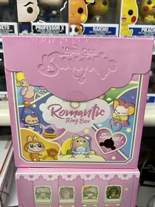 Pop Mart Anillo Romántico Caja Serie 1 Estuche Sellado de 8 Caja Ciega Nuevo Juego de Escenas Juguete - Imagen 1 de 11