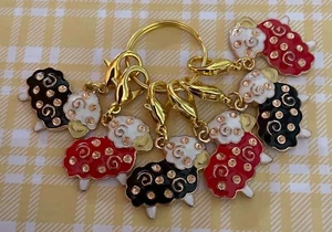 Stitch Marker set 6 Crochet Knitting markers counters counter red black sheep - Picture 1 of 1
