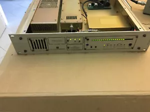 Broadcast FM 28 watt - 88-108 Mhz - DB KE20 Plus- FM Transmitter Professional - Picture 1 of 13