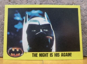 CARTOLINA COMMERCIALE 1989 BATMAN MOVIE # 220 LA NOTTE È DI NUOVO SUA! AVENGER RIVESTITO NERO - Foto 1 di 2