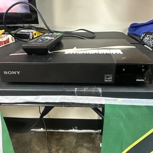Sony Blu Ray DVD Player BD RMT-VB201U Black With Remote - Picture 1 of 19