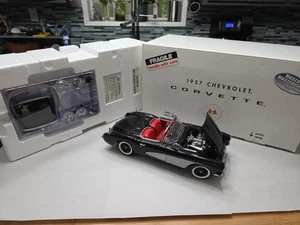 *RARO* DANBURY COMO NUEVO 1:12 1957 CHEVROLET CORVETTE OBRA MAESTRA DEL MUSEO - Imagen 1 de 24