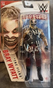 Figura de acción de lucha libre WWE The Fiend Bray Wyatt Basic Series 114 autografiada - Imagen 1 de 8