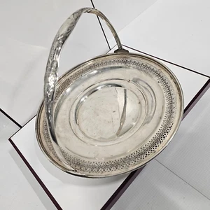 Bandeja ornamentada con mango de plata esterlina 0,925 Manchester Silver Co. 512 (ver fotos) - Imagen 1 de 17
