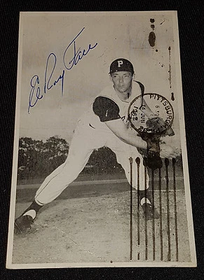 1962 - ELROY FACE - PITTSBURGH PIRATES - MLB - AUTOGRAPHED POSTCARD - ORIGINAL - Image 1 of 2