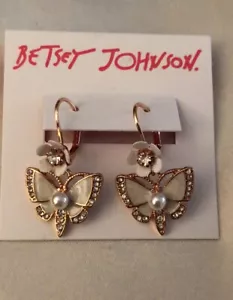 Betsey Johnson Rose Gold Tone & White Flower & Butterfly Drop Earrings NWT - Picture 1 of 11