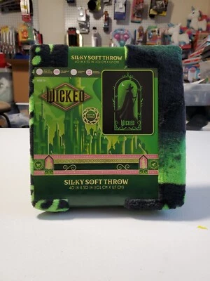 WICKED BLANKET Elphaba Silhouette Frame Throw 40" x 50" Silky SUPER SOFT NEW - Image 1 of 2