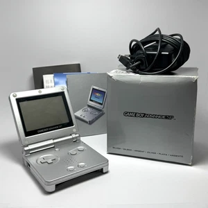 Nintendo Game Boy Advance Sp Argento - Console Originale Completa di Box Scatola - Foto 1 di 23