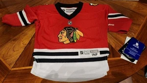 Toddler Jonathon Toews Chicago Blackhawks Reebok Hockey Jersey 12-24 Months NWT - Picture 1 of 5