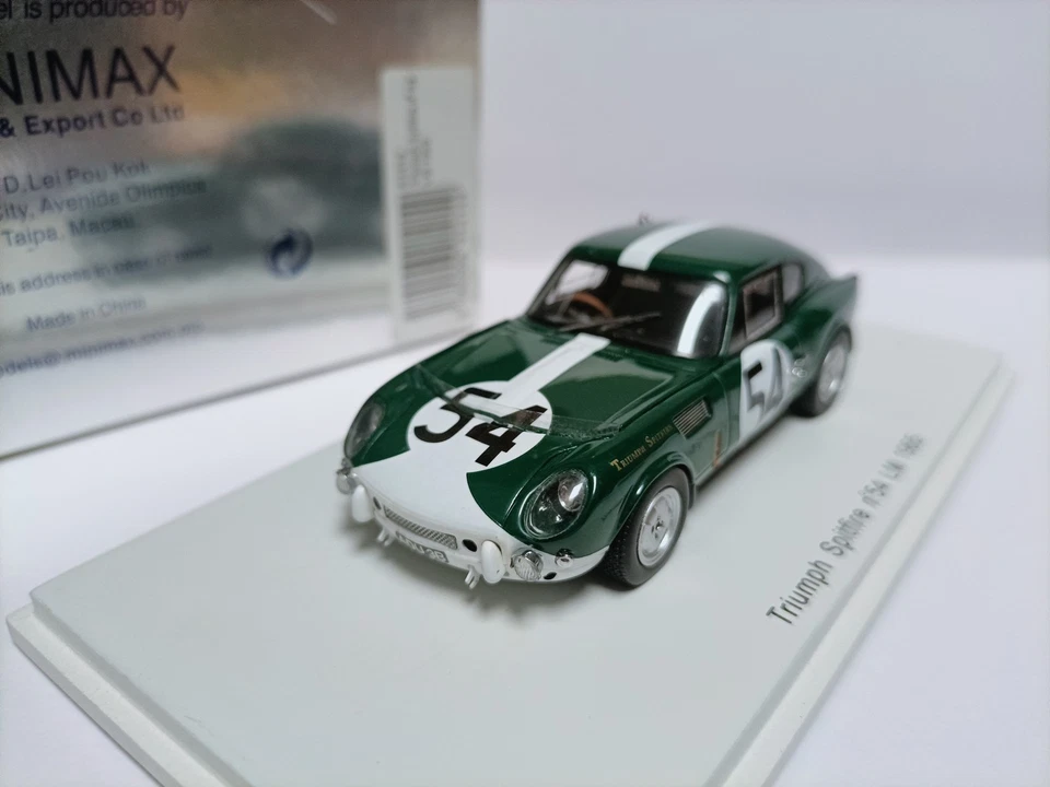 Spark 1:43 Triumph Spitfire # 54 LM 1965 resin green car model - Image 1 of 4
