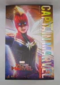 Hot Toys Captain Marvel Deluxe Version MMS522 1:6 Scale Figure - See Description - Bild 1 von 12