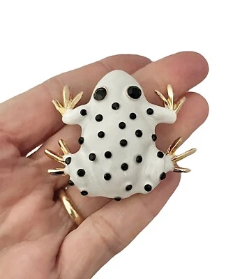 Broche prendedor llamativo esmaltado rana lunares blancos pedrería negra cierre "C" Foto 1 de 2