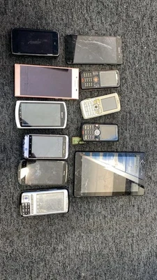Joblot X11  of Unknown Lock Mobile Phones BULK BUY , Not Working For Parts -Free - Image 1 of 4