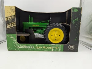 Country Classic by Scale Models 1939 John Deere Model "B" Tractor, 1/8 Scale NIB - Picture 1 of 11