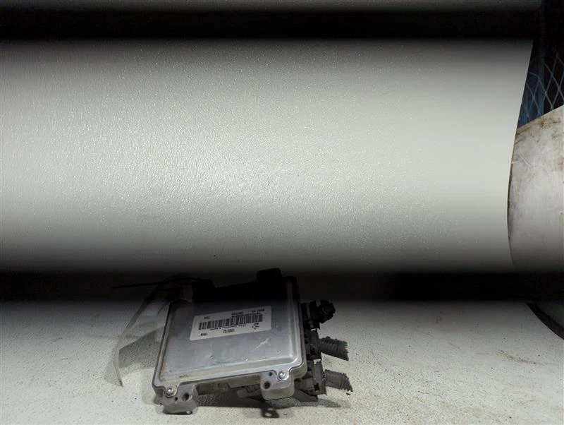 Módulo de control del motor usado (ECM) se adapta a: módulo de control electrónico Hummer H3 2008 Foto 1 de 4