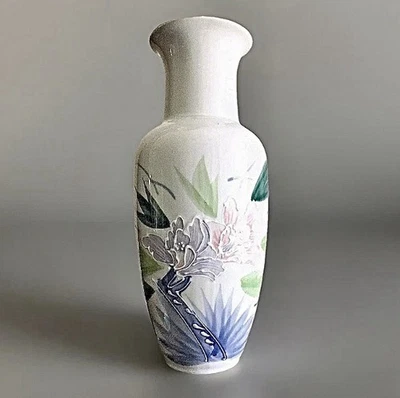 🪷JARRÓN FLORAL PORCELANA VINTAGE - Color pastel, detalles elevados, esmaltado - JAPÓN Foto 1 de 4
