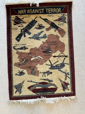 Pakistan War Rug Foto 1 de 4