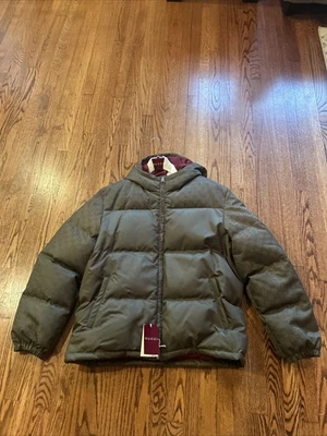 Gucci GG Canvas Green Down Puffer Jacket Size 60 New - Image 1 of 4