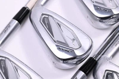 Mizuno JPX 925 Hot Metal Pro Irons / 5-PW / Regular Flex Dynamic Gold 105 R300 - Image 1 of 4