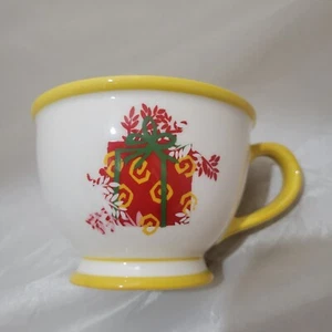 Starbucks 2007 Holiday Coffee Tea 10 Oz Mug White Yellow Rim Red Present WISH - Bild 1 von 6