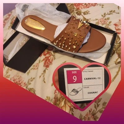 Sandalias Carnival 12 para mujer talla 9 nuevas  Foto 1 de 3