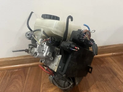 Lexus GS300 GS400 2000-2005 refuerzo de freno módulo ABS cilindro maestro probado Foto 1 de 4