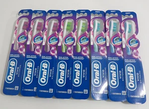 Lot of 8 Oral B Vivid Whitening Toothbrushes Soft  - Picture 1 of 1