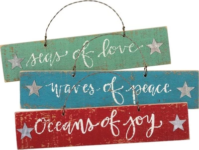 Juego de 3 adornos navideños Primitives by Kathy Beach letreros rústicos casa mar de amor Foto 1 de 4