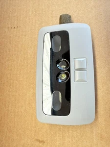 635876. Lexus GS300 GS430 2006 Overhead Dome Console Light OEM 81250-30200-B0 - Bild 1 von 8