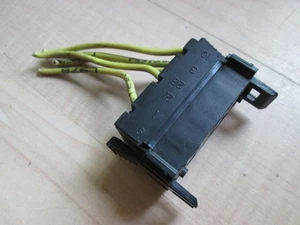 Freightliner Elec. Connector w/ Wiring for Cruise Control Set Res Switch #M262LU - Picture 1 of 9