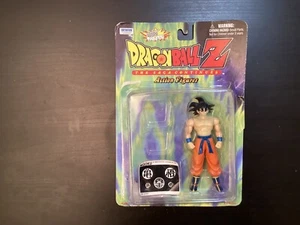 Dragon Ball Z The Saga Continues GOKU Irwin Toys 1999 On Card Incomplete - Picture 1 of 11