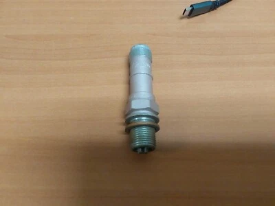 Champion RHB32N Spark Plug - Image 1 of 4