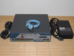 Cisco C1861-UC-2BRI-K9 Router 8x PoE 4FXS 2BRI port, Adv Ip Svcs, 8-user CME/CUE - Bild 1 von 1
