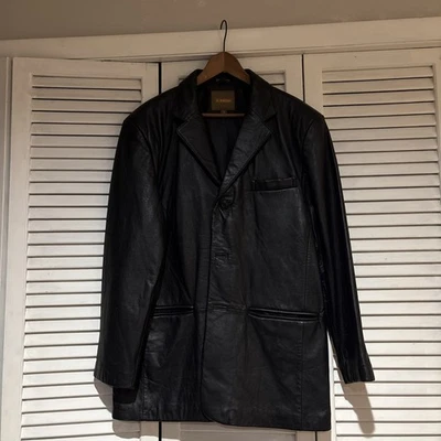 Chaqueta para hombre J. Ferrar 100 % cuero genuino: negra talla grande. Blazer.  Foto 1 de 4