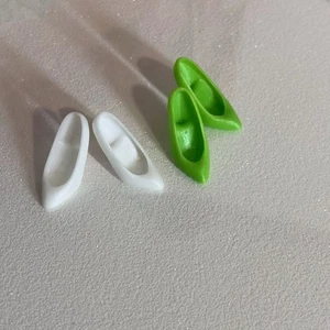 Vintage Barbie Classic Pumps, High Heels, 90's Shoes Green And White  - Picture 1 of 3