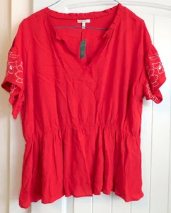 Nuevo con etiquetas Top Maurices ROJO CLARO con bordado blanco manga con volantes XXL - Imagen 1 de 5