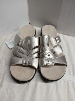 Sandalias Croft & Barrow Piper plateadas metálicas sin cordones gancho ajustable 9M Foto 1 de 4