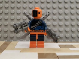 LEGO Deathstroke Minifigure - 76034 DC Batman Harbor Pursuit (Slade Wilson) - Picture 1 of 3