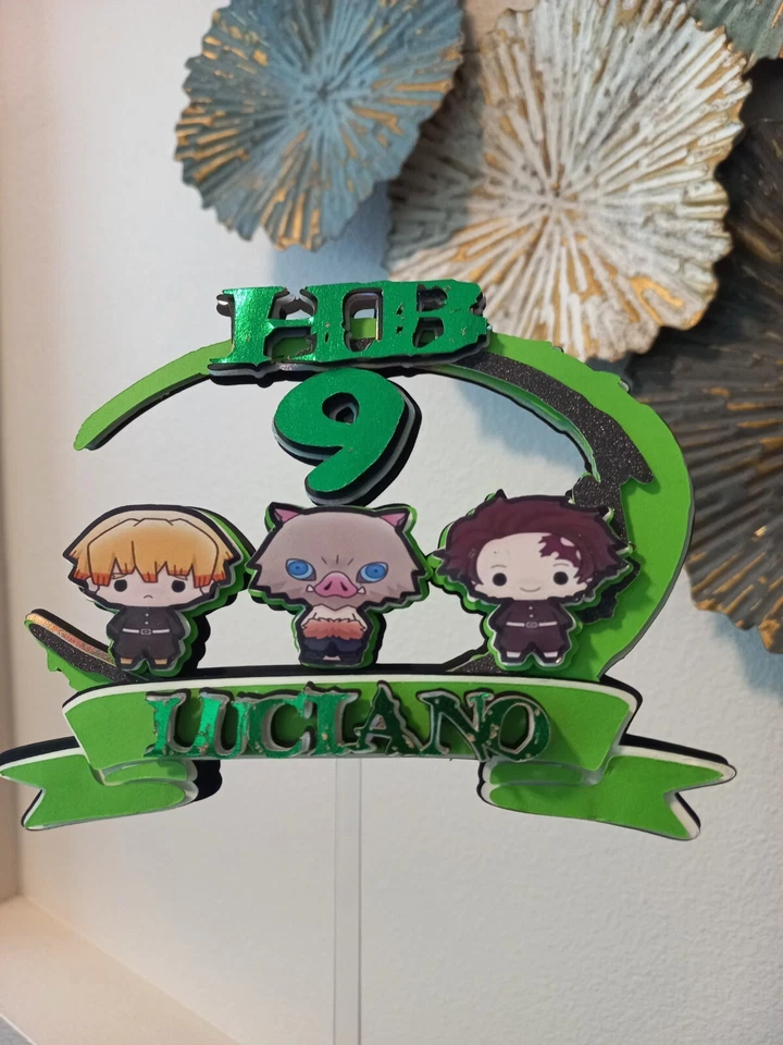 Голографический топпер для торта Little Demon Slayer с персонажами аниме - Изображение 1 из 4