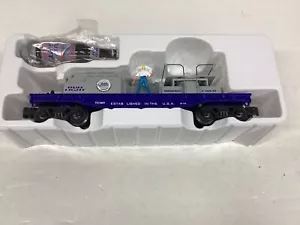 K Line #K721-5601 "Bud light " lighted rotating bottle car - Picture 1 of 2