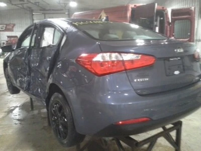 Medidor de velocímetro usado se adapta a: Kia Forte 2015 mercado de Estados Unidos AT con control de crucero 1,8 gr Foto 1 de 4