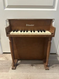 Schoenhut 25-Key WOODEN Upright Toy Piano VTG WORKS 20” Kids Antique MINI - Picture 1 of 7