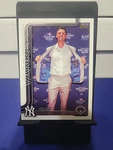 2025 Topps Series 1 #292 CLAY HOLMES Golden Mirror Variation New York Yankees - Bild 1 von 2