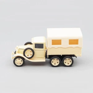 Camión diecast beige GAZ-AAA modelo 1:43 H753Be - Imagen 1 de 2