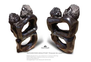 Huge garden living room sculpture "male bonding, friends forever" H 71 cm, 63 kg - Picture 1 of 3