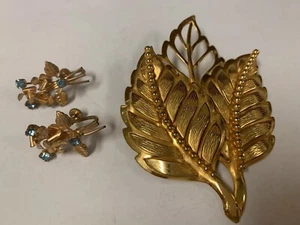 Vintage Signed Philippe Ferrandis Gold Leaf Brooch Pin Austrian Blue Earrings - Picture 1 of 13