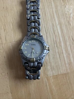 Raro Reloj FOSSIL Azul 200 Metros Titanio Hombre 2 Tonos Cuarzo TI-5020 Foto 1 de 4