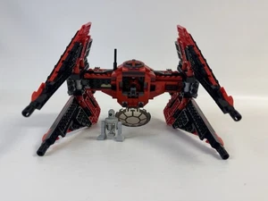 LEGO Star Wars Major Vonreg's TIE Fighter (Set 75240) - Picture 1 of 9